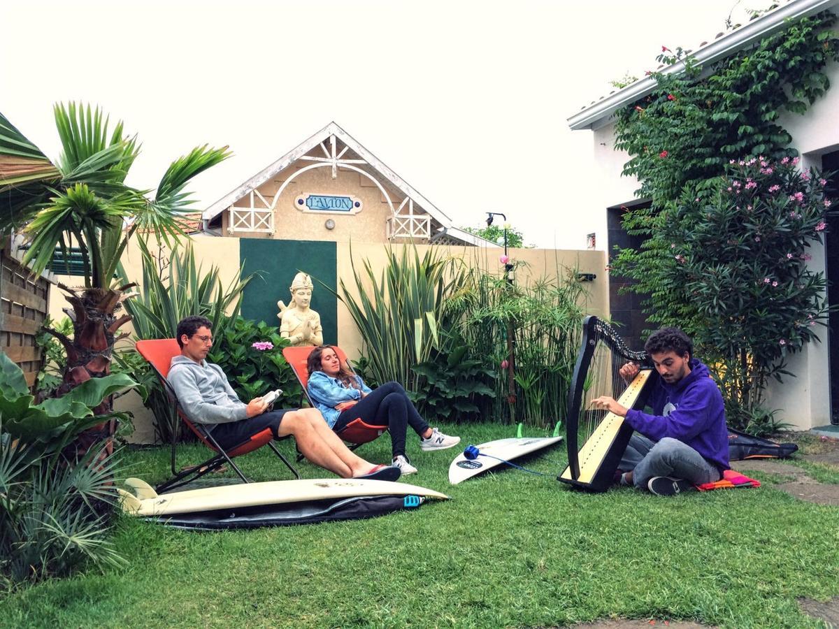 Villa Zenith Hostel-La Surf House Лаканау Екстериор снимка